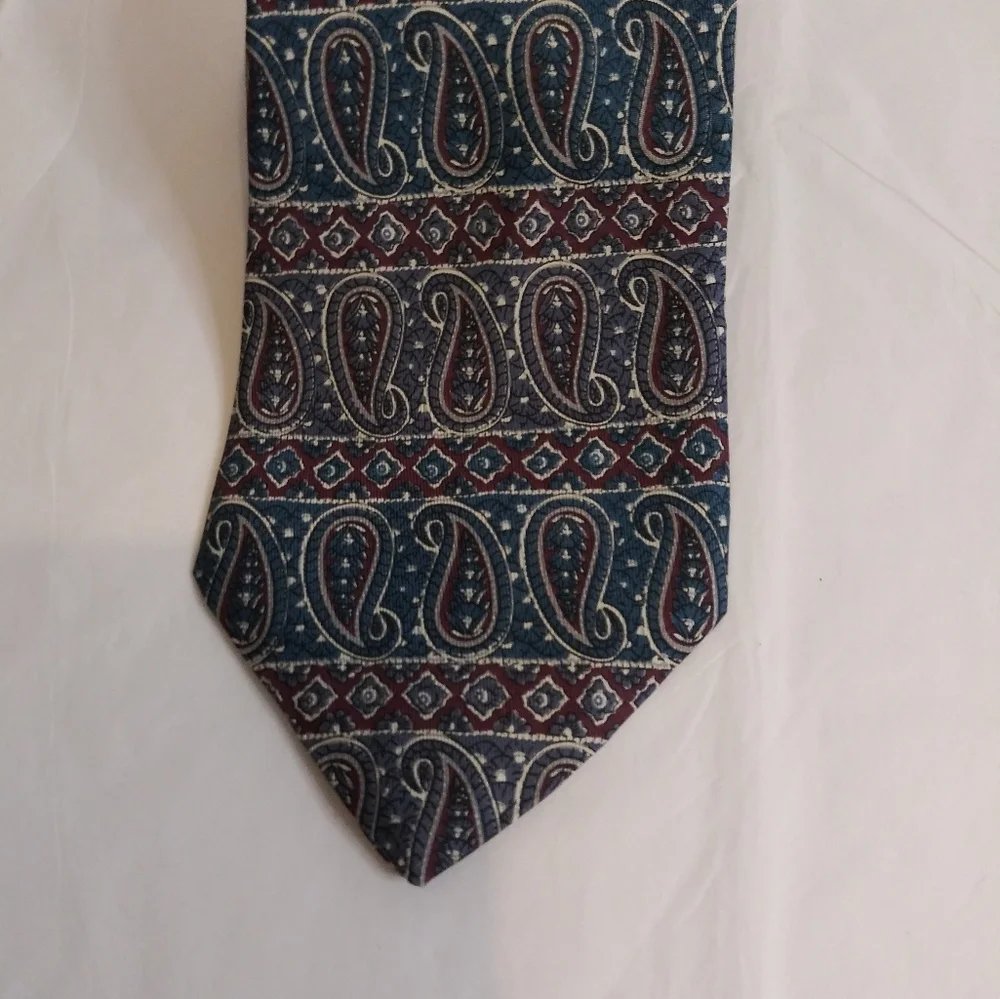 Men's Paisley Silk Tie #T-13